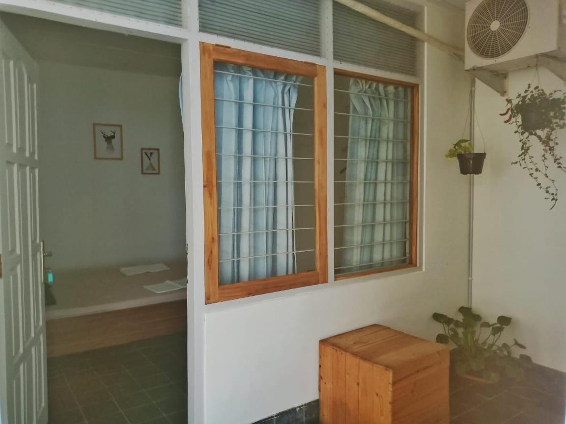 Ndalem Mbak Charly Pakualaman Exterior foto